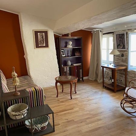 La Maison De Lea, Chambres D'Hotes De 14 Couchages ตูร์นุส ภายนอก รูปภาพ