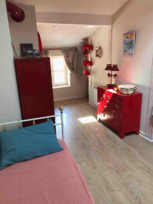 La Maison De Lea, Chambres D'Hotes De 14 Couchages ตูร์นุส ภายนอก รูปภาพ